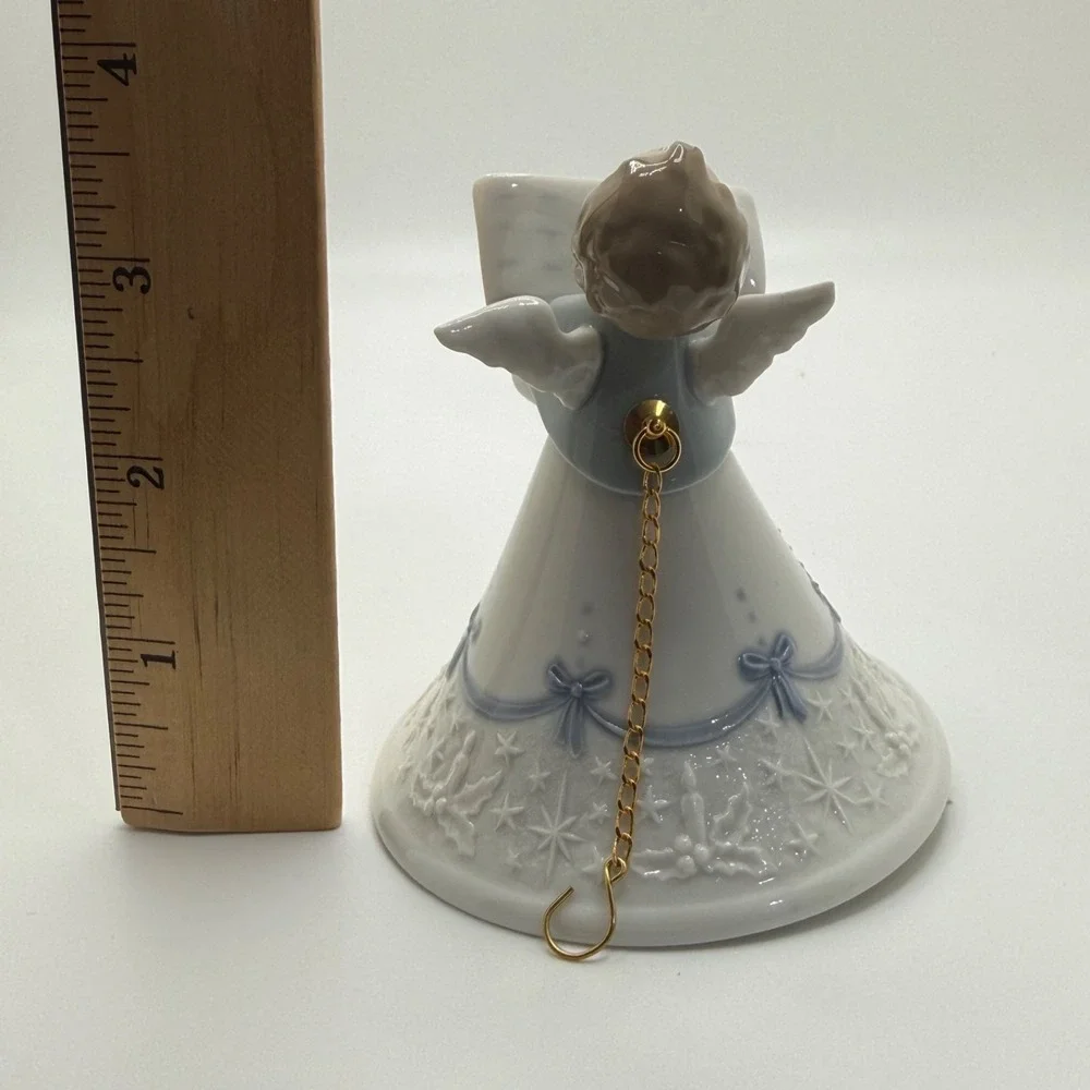 VTG LLADRO Angel Bell Ornament Feliz Navidad Hand made Porcelain Spain Christmas